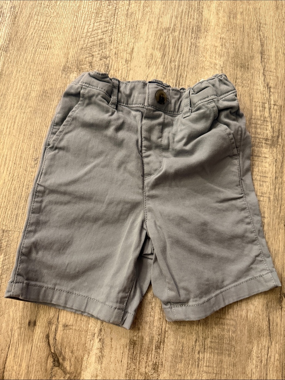 **4 for $15**Kids Gray Elastic-Waist Twill Shorts